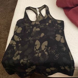 Lululemon tank in size 10.